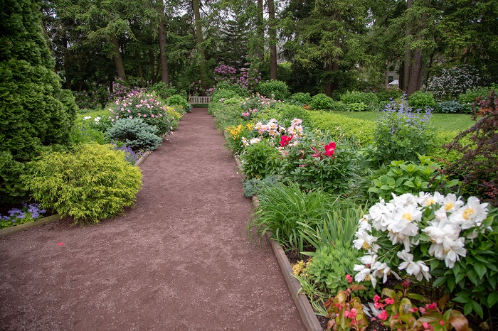 Prospect Garden walkway